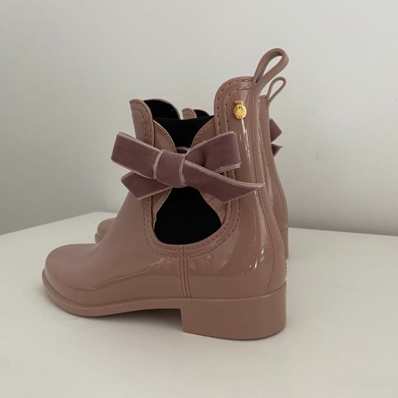 Brand new Lemon Jelly cute rain boot, size: 9 - Picture 5 of 6